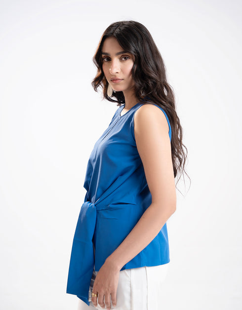 KNOTTED BLOUSE